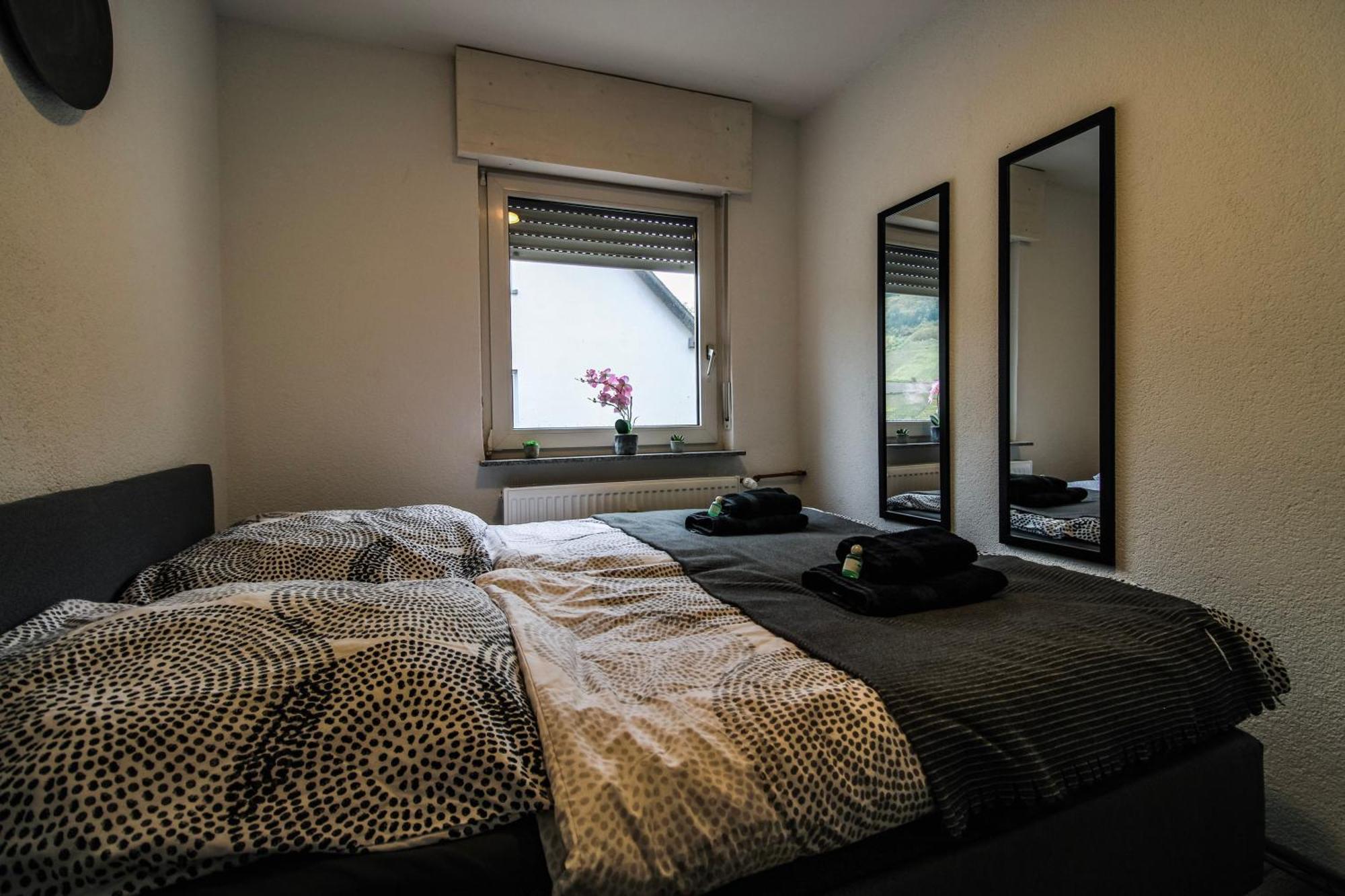 Sweet Six, Balkon, Netflix, Boxspringbetten, hochwertiges Bad Zell Exterior foto